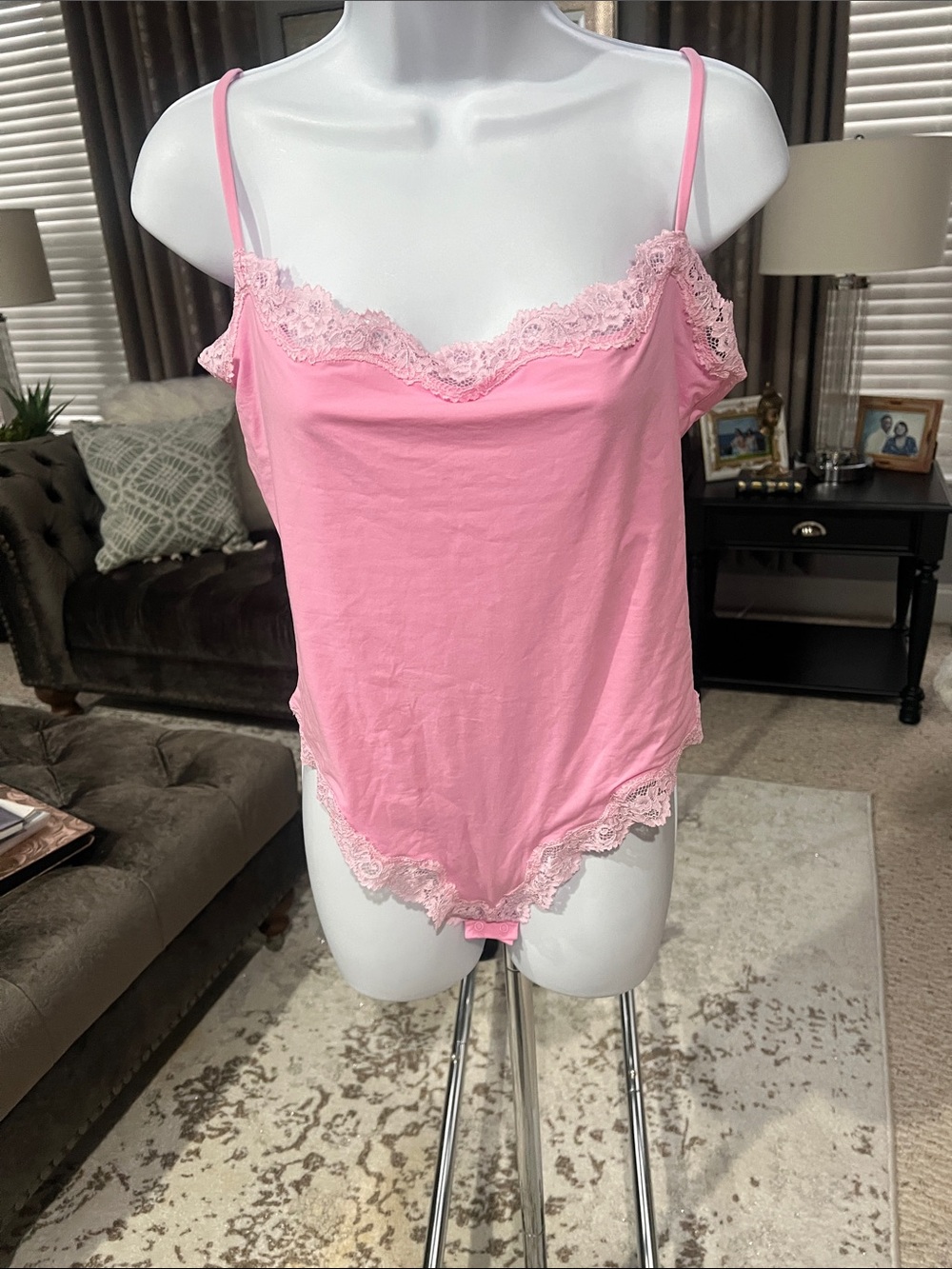 Skims fits everybody cami bodysuit
